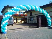 Brama z balonów łuk balony z helem girlanda pudło z balonami led ledowe z helem