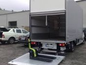 Przeprowadzki, transport, wnoszenie mebli, odbiór ze sklepów, wywóz starych.