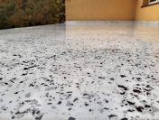 Posadzki żywiczne na balkony, tarasy, schody - na bazie polimocznika