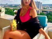 Spontaniczna kobieta szuka dyskretnego towarzysza
