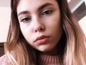 Spontaniczna dziewczyna szuka przygody