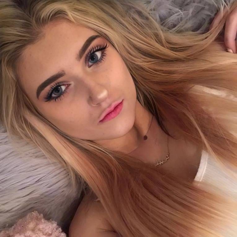 Ktoś chętny na kawę i deser?  - Zdjęcie 1