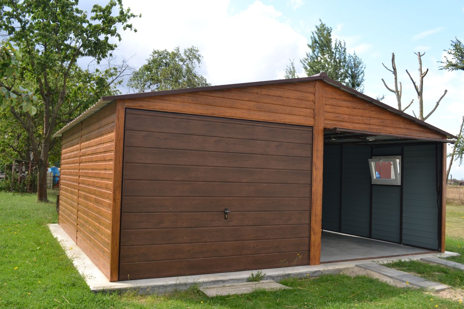 Garaże drewnopodobne, AKRYLOWE 4m x 6m - blachodachówka !  - Zdjęcie 1