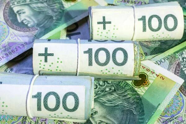 Błyskawiczna Pożyczka z komornikiem bez BIK Poznań - Zdjęcie 1