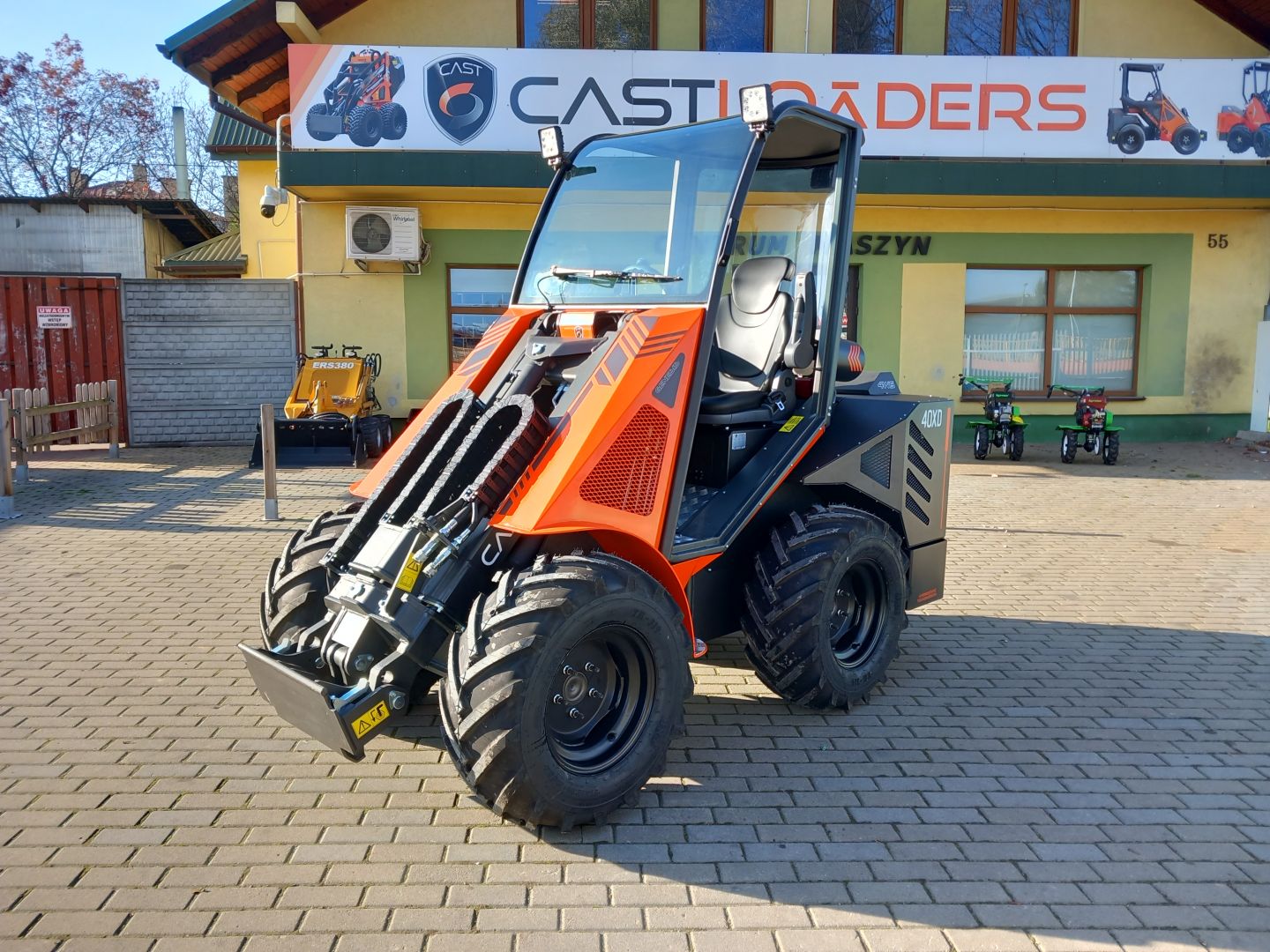 CAST - mini-ładowarka przegubowa (silnik Yanmar) Rzeszów - Zdjęcie 1