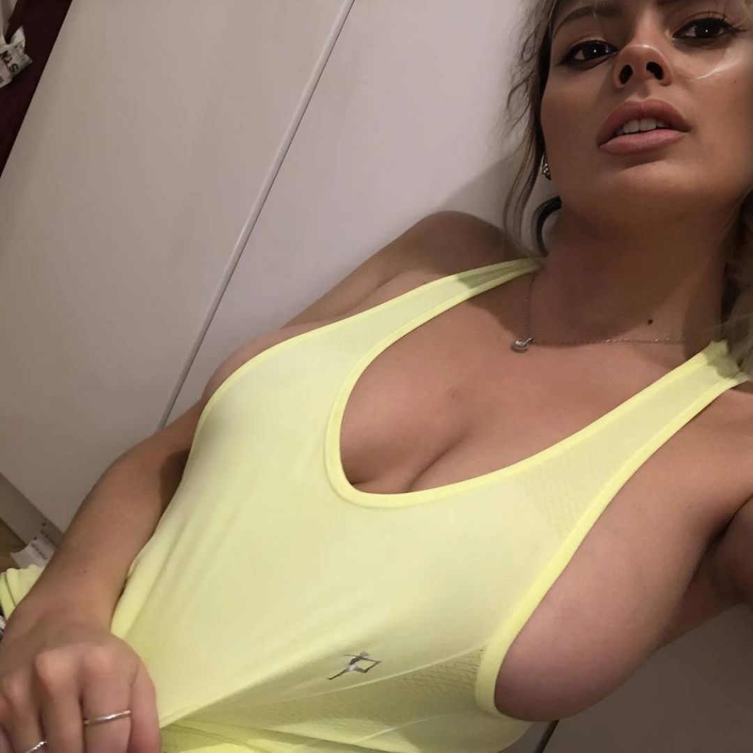 Chcę zaszaleć, póki jestem sama  - Zdjęcie 1